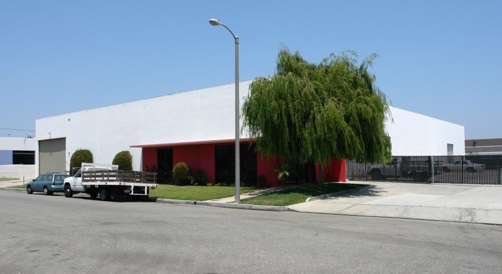 DAUM Represents Seller in the Disposition of a 18,040 Sq. Ft. Industrial Building in Huntington Beach, CA